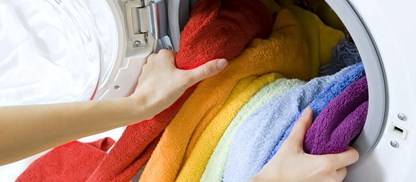 Como lavar roupas na máquina 